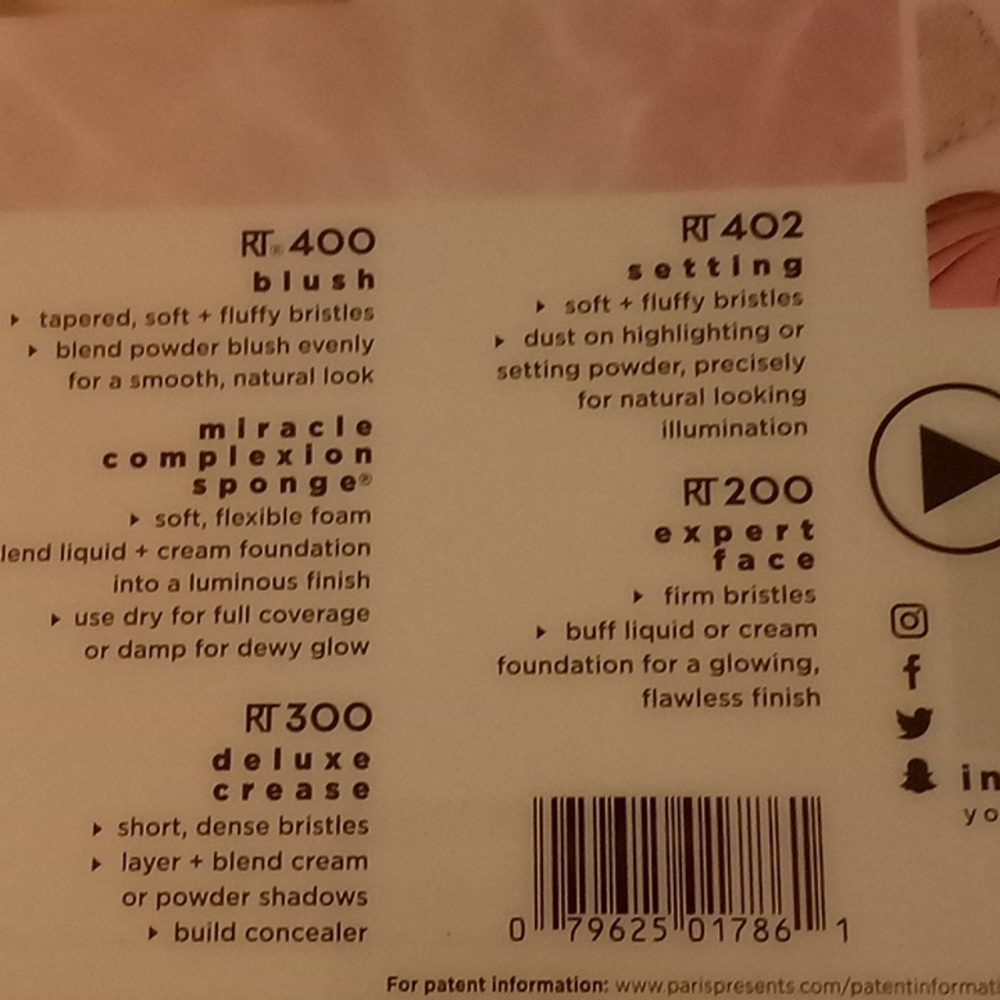 💋2/$20 Real Techniques face ,eye ,cheek set - Picture 3 of 4